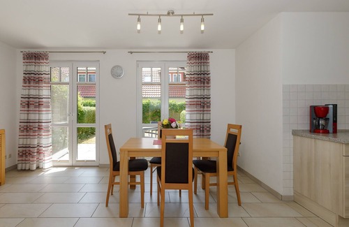 Alt Gaarz Apartment | Gemütlich und Hochwertig in Einer Schönen 2-raum Wohnung