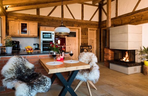 Rabenstein Apartment | Gemütliche Almhütte mit Eigenem Wellnessbereich