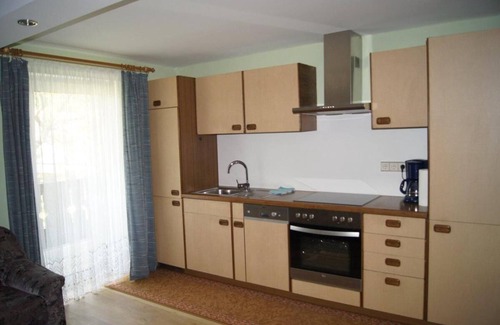 Falkenstein Apartment | Gemütliche FeWo (70qm) mit 2 Schlafzimmern und Balkon