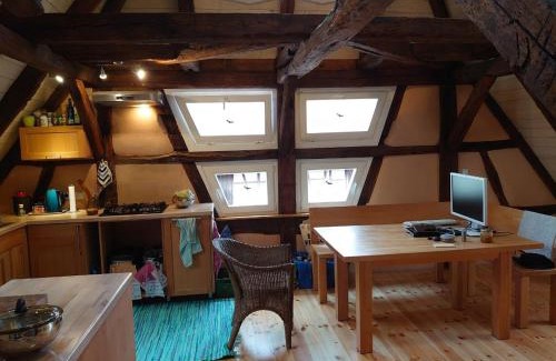 Hafnerhaslach Apartment | Gemütliche Gästezimmer in einem neu sanierten Fachwerkhaus