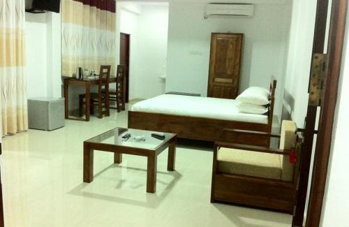 Kahangama Bed & Breakfast | Gem Field Rest