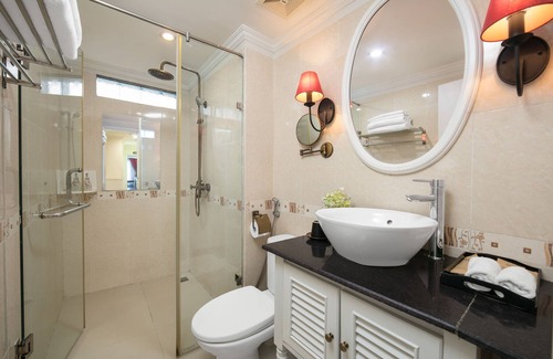 Hang Trong Hotel | Gem Premier Hotel & Spa