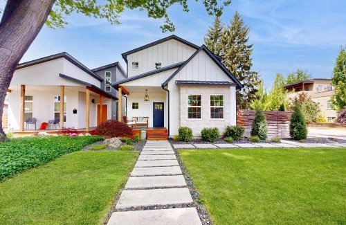 Sunset House | Gem State Getaway