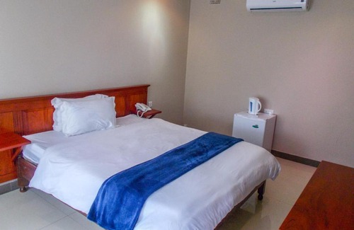 Lusaka Resort | GEN 3230 RESORT