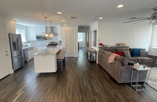 Gentilly Terrace House | Gentilly Gem Close to Everything