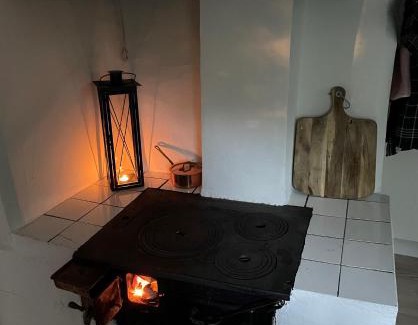 Rimbo House | Genuine 100 year old countryside cottage