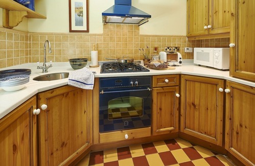 Headford House | Georgian Galway Carriagehouse - Overlooking Palladian Fountain in Country Est