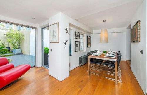 Waterloo House | Georgian Superstar