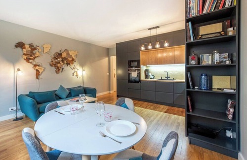 Versailles Apartment | Geranimus logis Versaillais