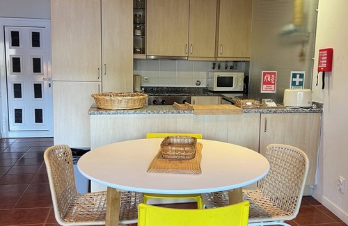 Cabril Apartment | Gerês- Venda Nova Dam - River beach and shared swimming pool