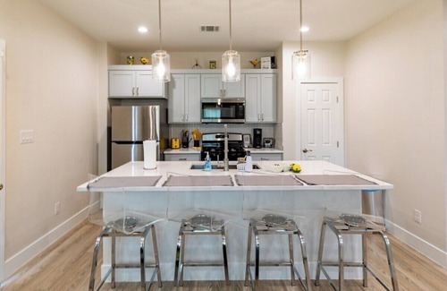 Pleasant Valley House | Gertis’s Southeast central home