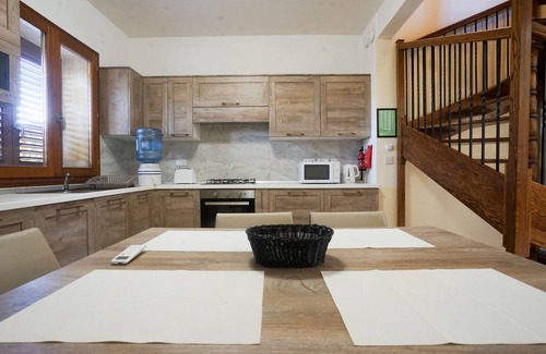 Ghajnsielem Apartment | GetawayNpetto Holiday Home