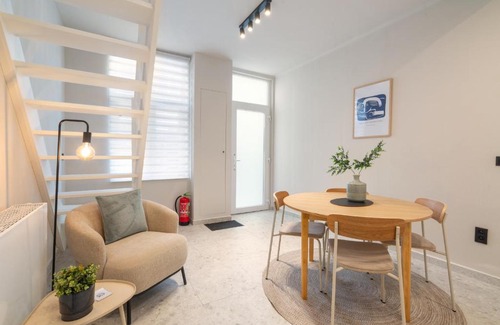 Heilig Kerst Apartment | Gezellig, knusse en gerenoveerde rijwoning 4p