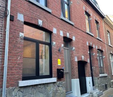 Tongeren House | Gezellig stadshuisje met patio.