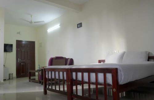 Kakkanad Hotel | Ghala Heights