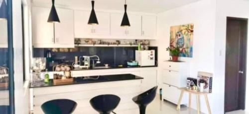 La Paz House | Ghavins Private Place