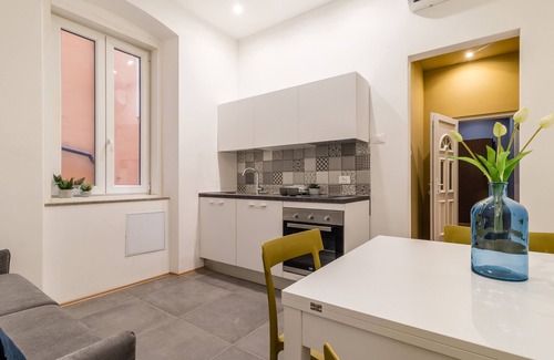 Trieste City Centre House | Ghiberti Apartments - Elegant Apartment