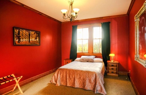 Granity Cabin | Ghost Lodge Granity Hot Tub on The Beach Sleeps upto 14 People Pet Friendly