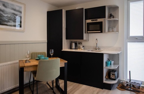 Windermere Cabin | Ghyll Head Woodland pod - a holiday Pod that sleeps 2 with an en-suite