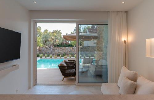 Gialova Apartment | Gialova Hills 8 - Luxury Apartments with Pool