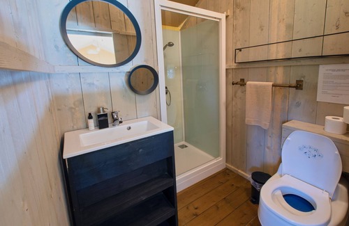 Littleport Cabin | Giant Safari Lodge with Swimming Lake