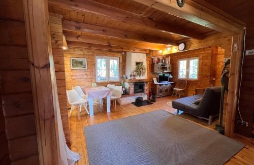 Kolno House | Gietki - dom wypoczynkowy na wyłączność z linią brzegową