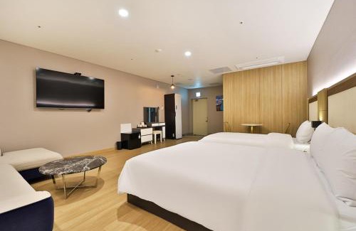 Jeju City Hotel | Gimhae City Hotel