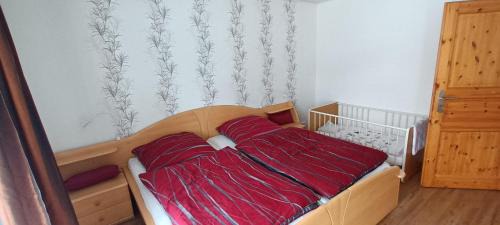 Altweidelbach Apartment | Gina`s Ferienwohnung