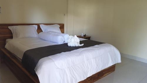 Labuan Bajo Hotel | Gio's Place