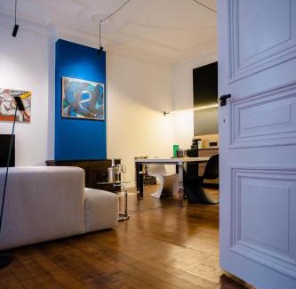 Feronstree et Hors-Chateau Apartment | GITADIN - Deluxe Suite Valens - Historical Center