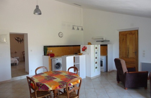 Roussillon Cottage | Gite à la Campagne