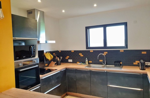 Plevenon House | Gîte at Cap Fréhel, 800 metres from the beaches and the GR34
