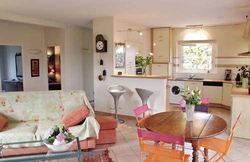 Monlaur-Bernet House | Gite 'Au Bouzigues' Monlaur Bernet - a place of serenity to discover