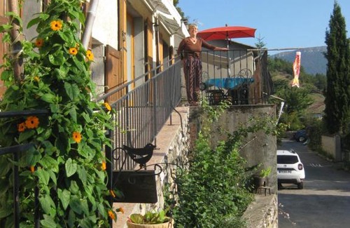 Aspremont Bed & Breakfast | GITE AUBERGE DU BUECH à ASPREMONT- 05 HAUTES ALPES