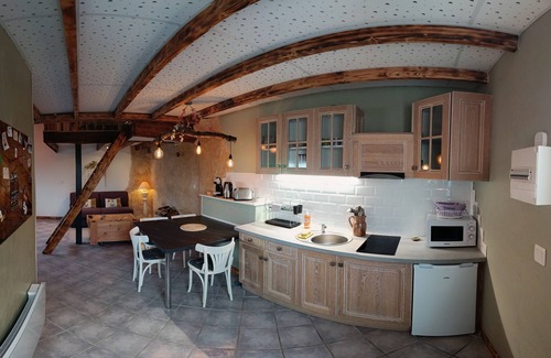 Dury Condo | Gite AUX Champs DES Amours spa et Sauna Finlandais