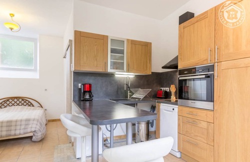 Barby House | Gite DE L'ecole - Carlina