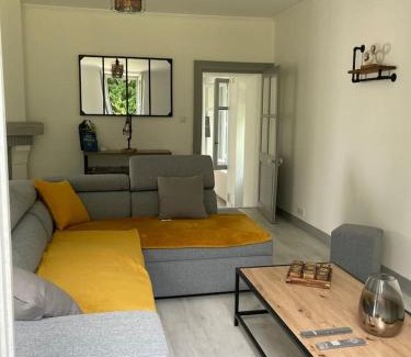 Feings House | GITE DE LA CAZELLERIE