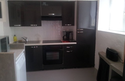 Padern Cottage | Gite de La Roche Cathare