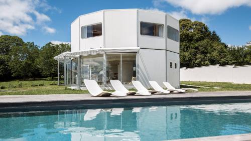 Angoisse House | Gite Design La Station
