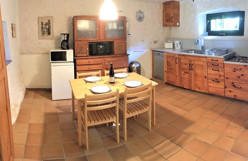 Lafarre House | Gite Glycine *, at Domaine de Clarat