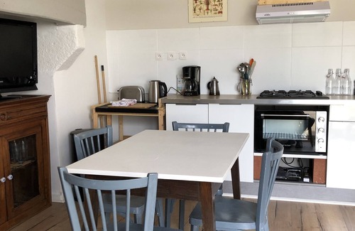 Pouldreuzic Cottage | Gîte in a Brittany hamlet just 2km from the ocean