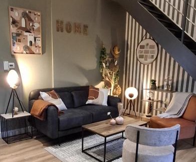 Breteil House | Gite La maison du 37 avec terrasse et jardinet