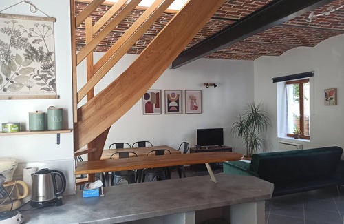 Phalempin House | Gîte "La Petite Cour" in the Heart of a Renovated Farm, Near the forest