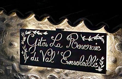 Valensole House | Gite Le Figuier - La Roseraie du Val'ensoleillé