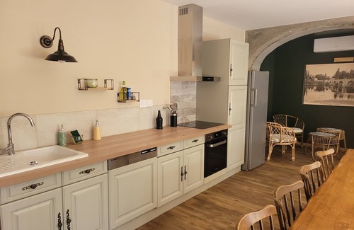 Orchamps Bed & Breakfast | GITE LE GEVOT - Nuitée EV6 tout confort