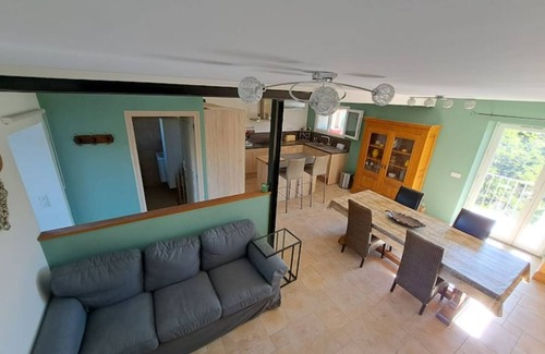 Le Teil House | Gite "les Boyettes"