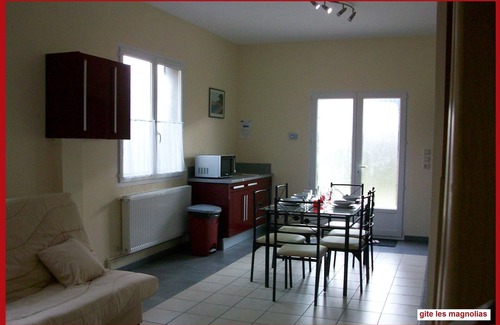 Friville-Escarbotin Cottage | Gite " les Magnolias" in a park a few Kms from La cote (2 nights mini)