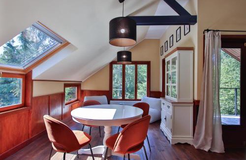 Biron House | Gite Moments à Soy
