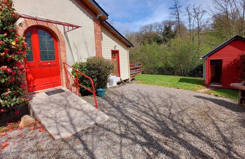 Montigne-le-Brillant Cottage | Gite Montigné-le-Brillant, 2 bedrooms, 4 persons