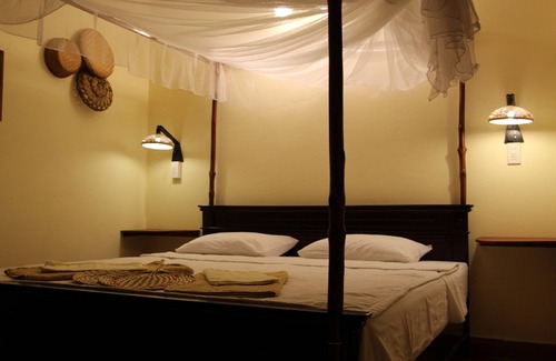 Cho Lach Hotel | Gite Nam Hien Mekong